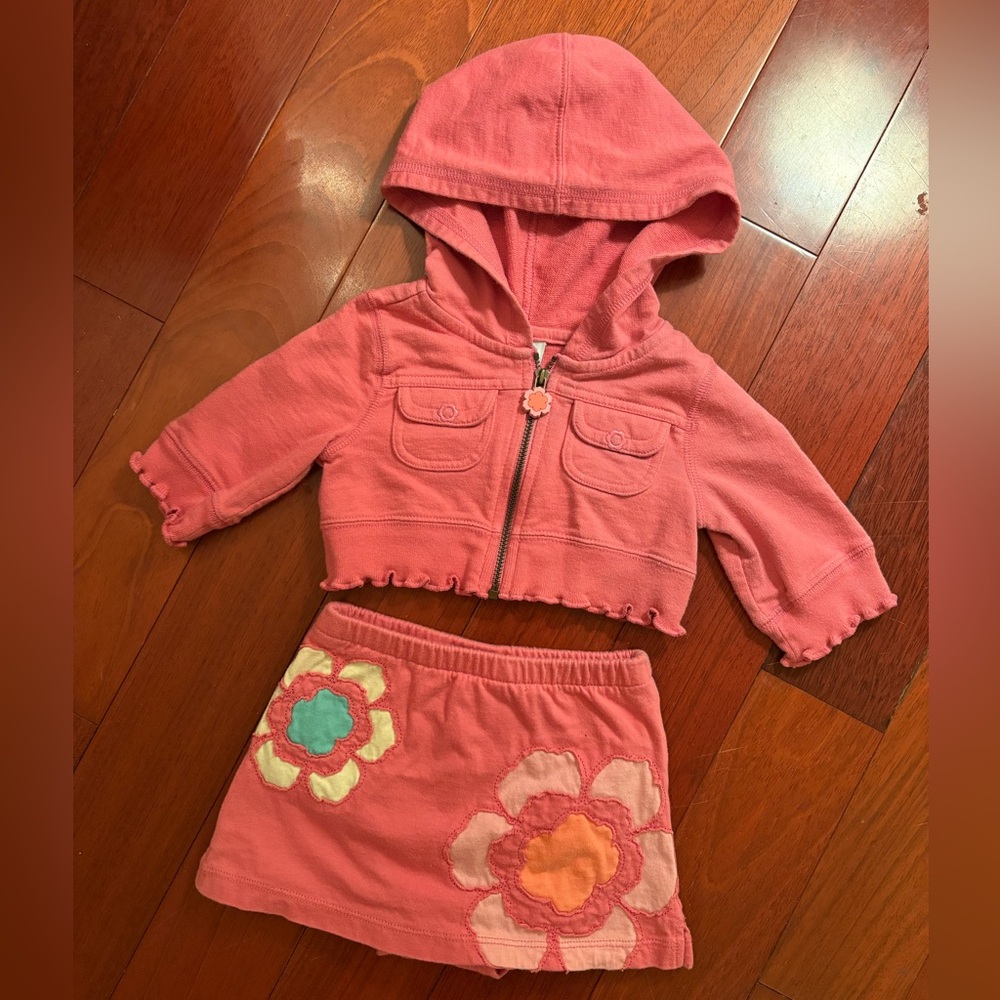 Adorable vintage two piece circo baby girl outfit